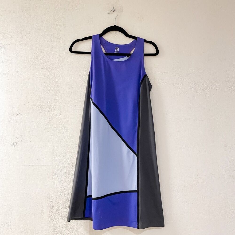 Title Nine Sleeveless Geometric Diamalete Athletic Dress in Purple Gray Medium